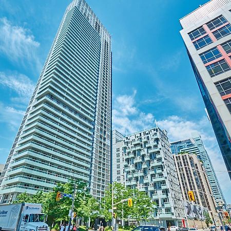 Diamond Suite Toronto Bagian luar foto