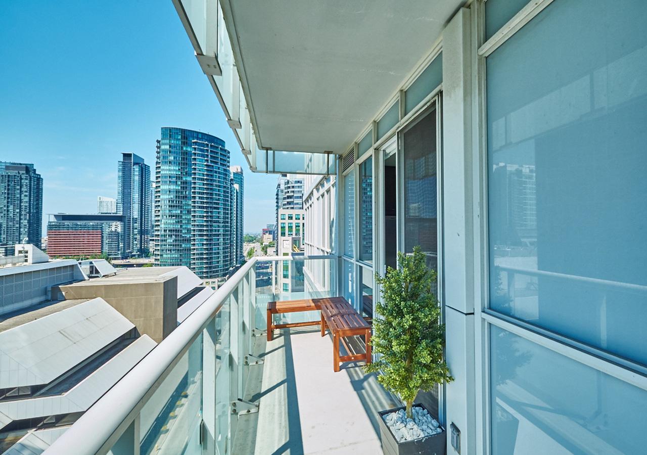 Diamond Suite Toronto Bagian luar foto